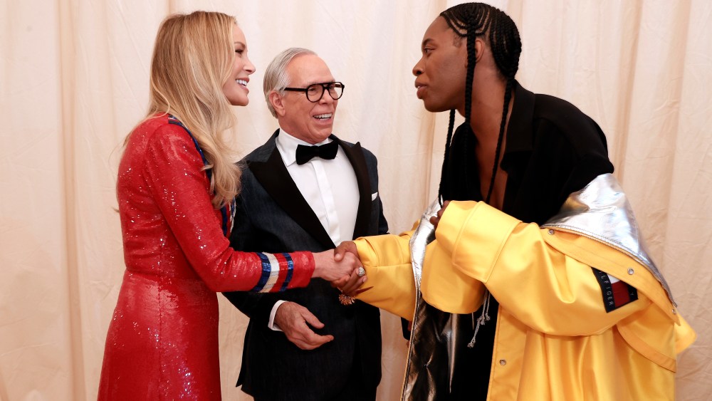 NEW YORK, NEW YORK - SEPTEMBER 13: Dee Hilfiger, Tommy Hilfiger and Jeremy O. Harris attend The 2021 Met Gala Celebrating In America: A Lexicon Of Fashion at Metropolitan Museum of Art on September 13, 2021 in New York City. (Photo by Arturo Holmes/MG21/Getty Images)