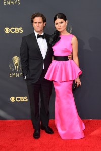 Steven Pasquale and Phillipa Soo