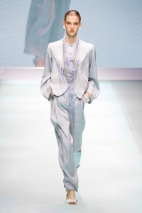 Emporio Armani RTW Spring 2022