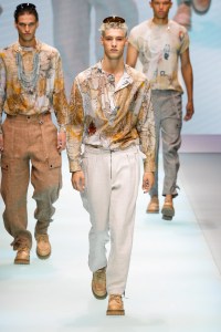 Emporio Armani RTW Spring 2022