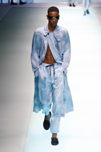 Emporio Armani RTW Spring 2022