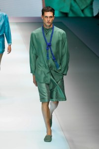 Emporio Armani RTW Spring 2022