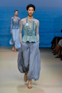 Giorgio Armani RTW Spring 2022