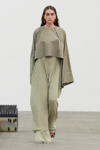 Hyke RTW Spring 2022