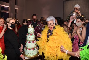 Iris Apfel with her birthday cake