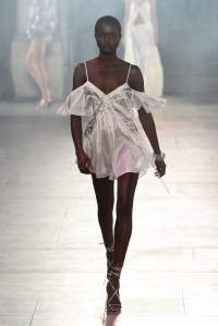 Isabel Marant RTW Spring 2022
