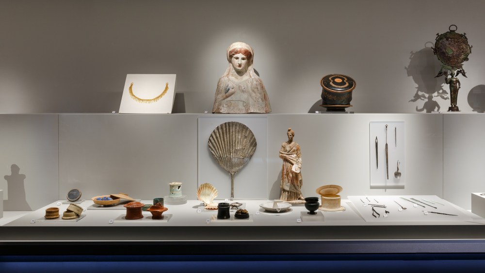 From "Kallos. The Ultimate Beauty" exhibition.