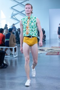 Kenneth Nicholson RTW Spring 2022