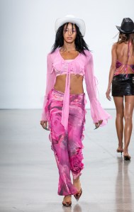 Kim Shui RTW Spring 2022