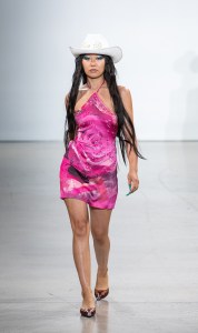Kim Shui RTW Spring 2022