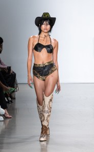 Kim Shui RTW Spring 2022