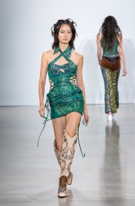 Kim Shui RTW Spring 2022