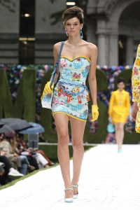 Moschino RTW Spring 2022
