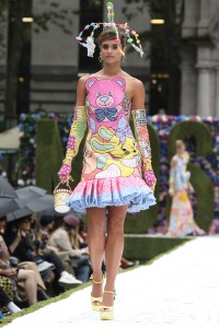 Moschino RTW Spring 2022