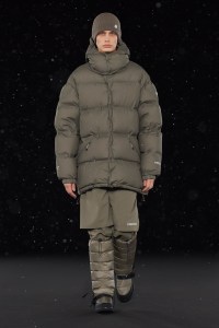 Moncler 4 Hyke RTW Spring 2022