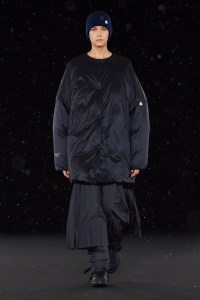 Moncler 4 Hyke RTW Spring 2022