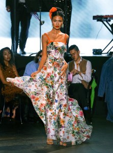 Naeem Kahn RTW Spring 2022