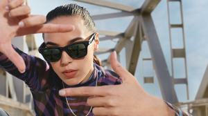 Facebook introduces its new smart glasses, in collaboration with EssilorLuxottica, Ray-Ban Stories.