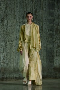 Uma Wang RTW Spring 2022