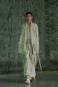 Uma Wang RTW Spring 2022