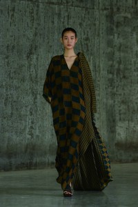 Uma Wang RTW Spring 2022