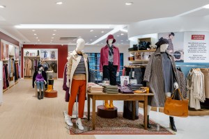 A look at the Uniqlo Rivoli flagship store.