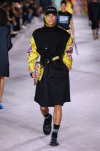 Versace RTW Spring 2022