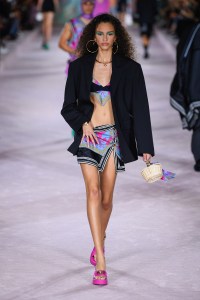 Versace RTW Spring 2022