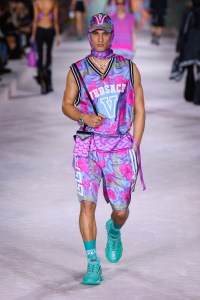 Versace RTW Spring 2022