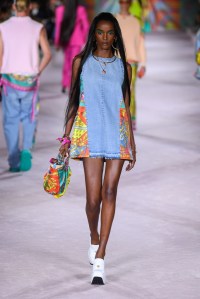 Versace RTW Spring 2022