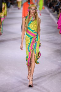 Versace RTW Spring 2022