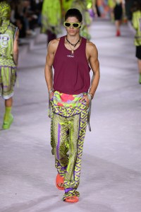 Versace RTW Spring 2022