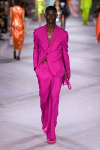 Versace RTW Spring 2022