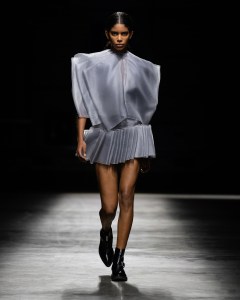 Christopher Kane RTW Spring 2022