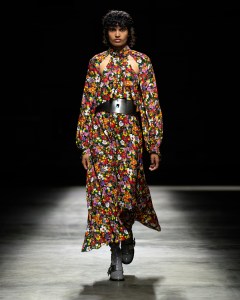 Christopher Kane RTW Spring 2022