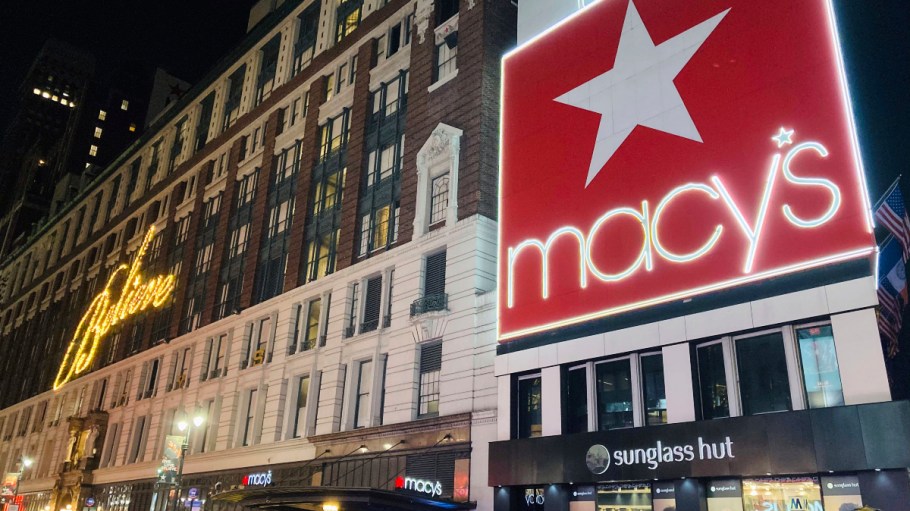 With some Covid-wary consumers planning to do more holiday shopping online, Macy's is throwing 21,000 jobs at digital fulfillment.
