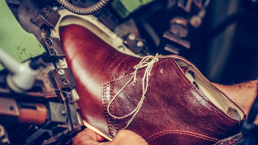 FIT, Yellowbrick and Footwear News announced the launch of a new entrepreneurship program.