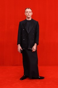Balenciaga RTW Spring 2022