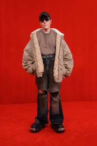 Balenciaga RTW Spring 2022