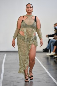 Ester Manas RTW Spring 2022