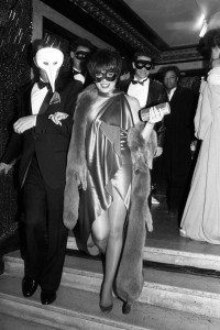 Halston and Liza Minnelli attend Cher's "Unhibited" fragrance launch and Halloween party in New York on October 31, 1988.