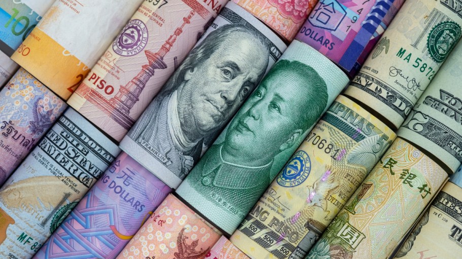 The global economic recovery is continuing, even as the pandemic resurges, according to the latest “World Economic Outlook” from the IMF.