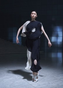Issey Miyake RTW Spring 2022