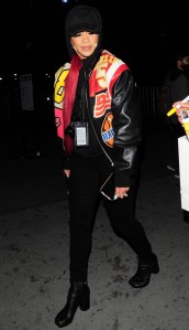 Saweetie at the Staples center to watch the Lakers play the Phoenix Suns on October, 22 2021. 22 Oct 2021 Pictured: Saweetie at the Staples center to watch the Lakers play the Phoenix Suns on October, 22 2021.