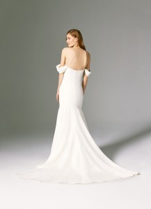 Savannah Miller Bridal Fall 2022