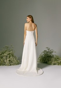 Savannah Miller Bridal Fall 2022