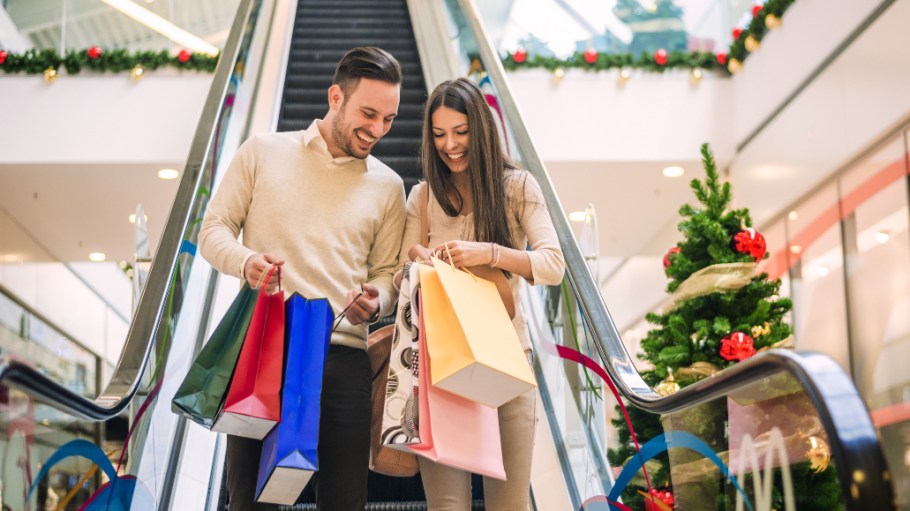 Holiday sales will see apparel and department store sectors fare better than other categories, but retail growth in general is slowing.