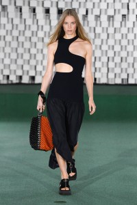 Stella McCartney RTW Spring 2022