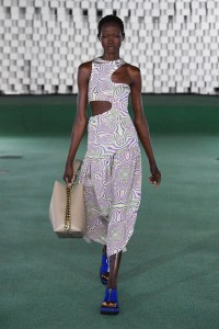 Stella McCartney RTW Spring 2022