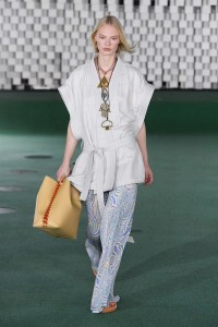 Stella McCartney RTW Spring 2022
